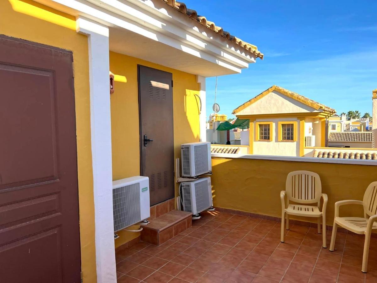 Casa Rodasa - 2 Bedrooms, Roof Terrace, Airco, Front-Terrace, Back-Patio, Communal Pool, Etc Esterno foto